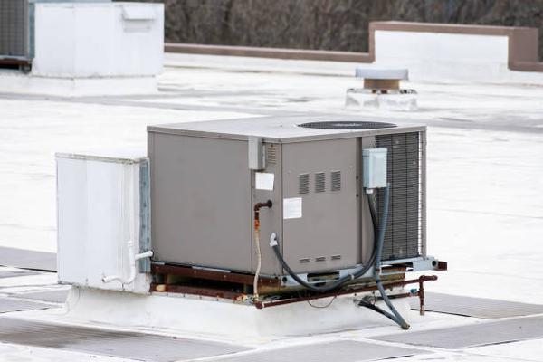 Upgrading vs. Repairing Your Roof Air Conditioner: Making the Right Choice